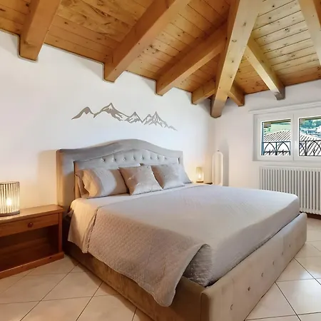 Mansarda Spadone Apartman